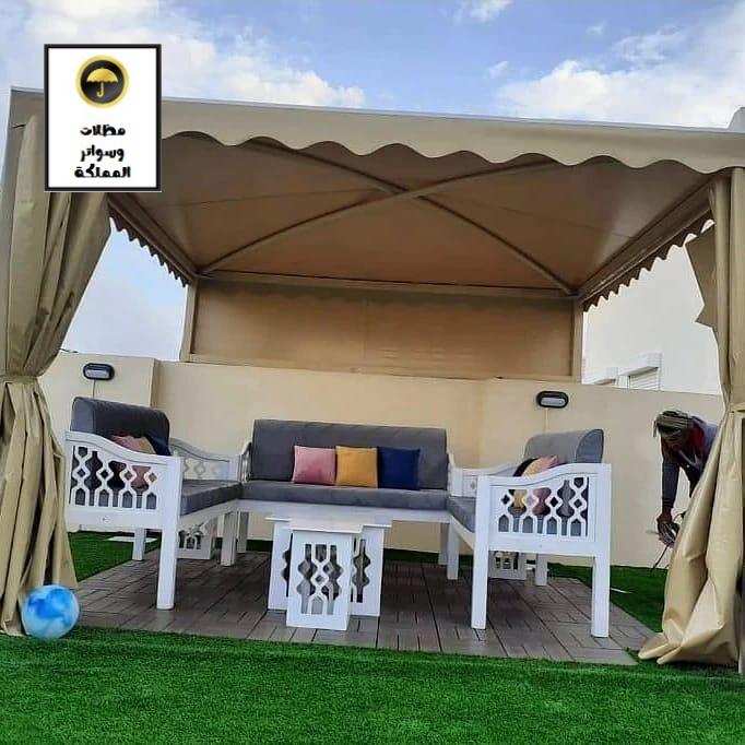 مظلات أسطح المنازل