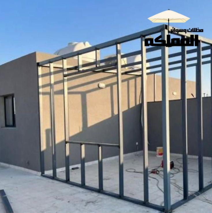 الساندوتش بانل في الرياض حي عكاظ