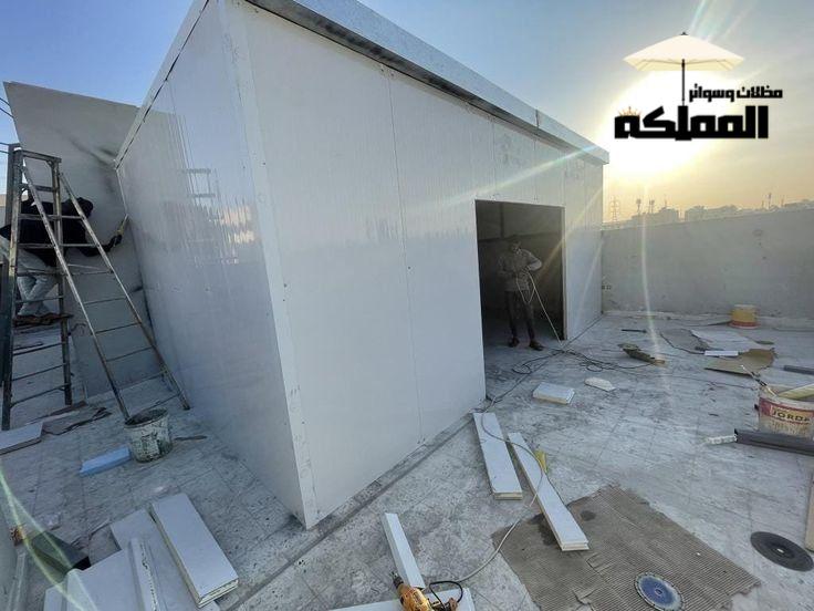 الساندوتش بانل في الرياض حي عكاظ